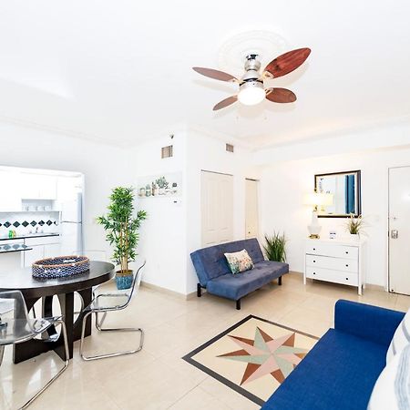 Apartments On Ocean Drive Miami Beach Bagian luar foto