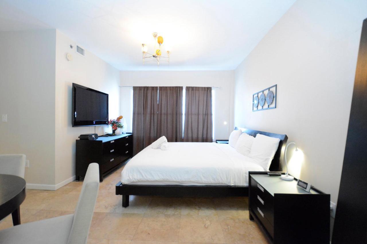 Apartments On Ocean Drive Miami Beach Bagian luar foto
