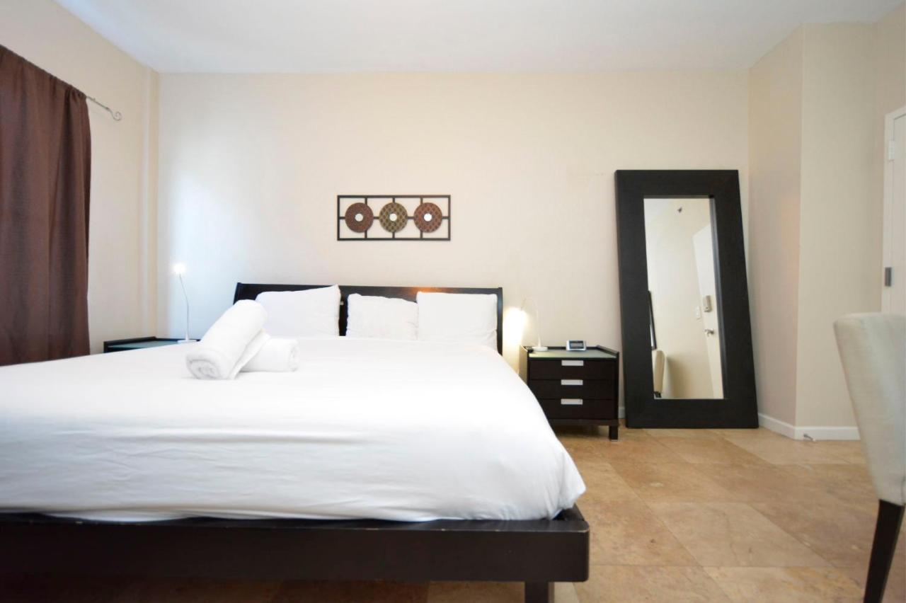 Apartments On Ocean Drive Miami Beach Bagian luar foto