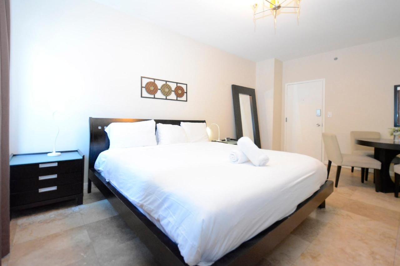 Apartments On Ocean Drive Miami Beach Bagian luar foto