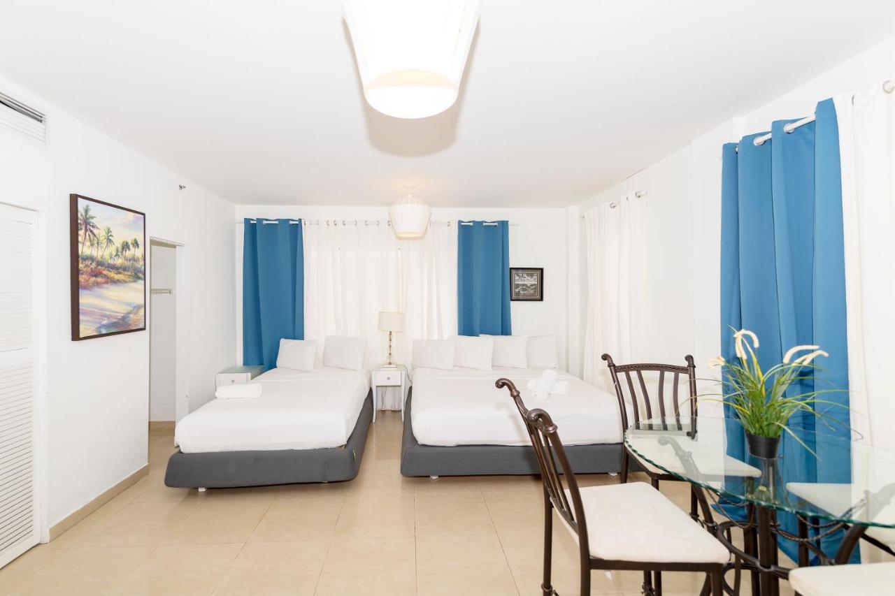 Apartments On Ocean Drive Miami Beach Bagian luar foto