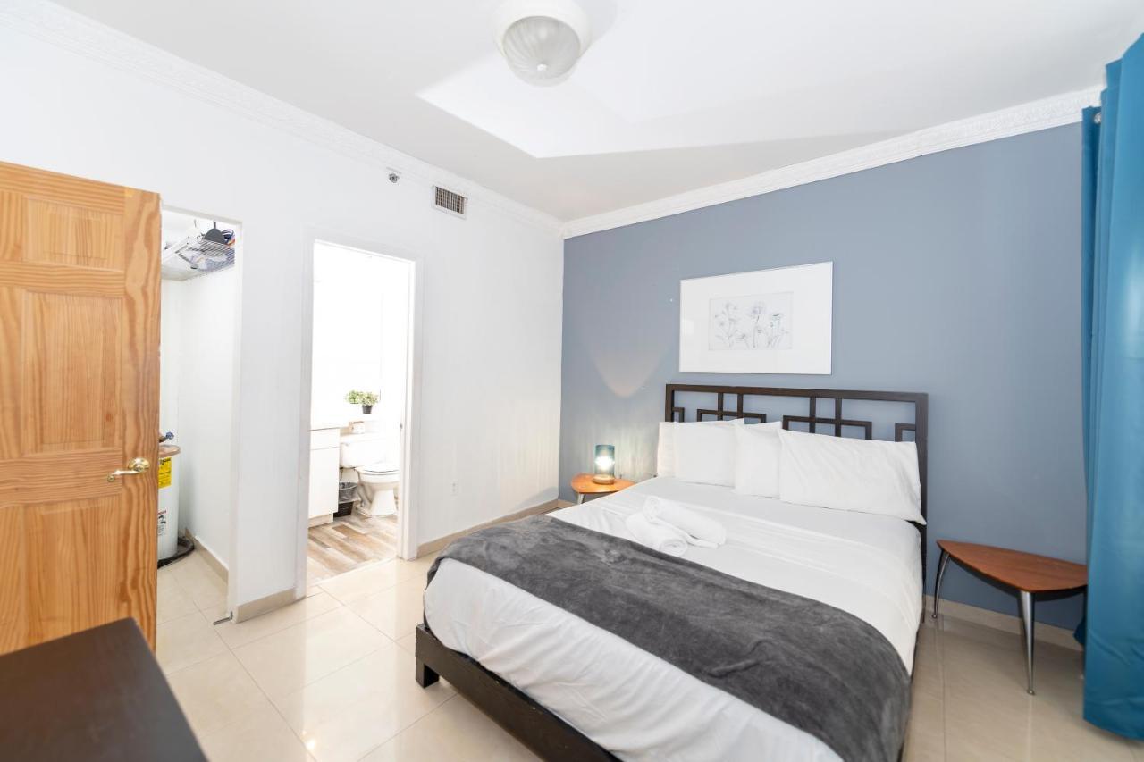 Apartments On Ocean Drive Miami Beach Bagian luar foto