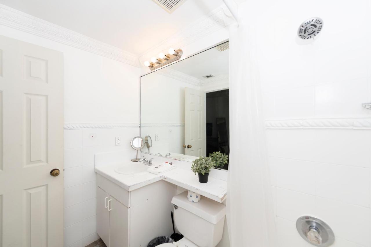 Apartments On Ocean Drive Miami Beach Bagian luar foto